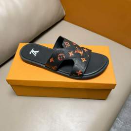 Picture of Louis Vuitton Slippers _SKULVsz38-45h09021529
